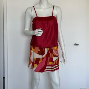 Mini skirt in 100% silk crepe, multicolor, elastic waist, size S or M.